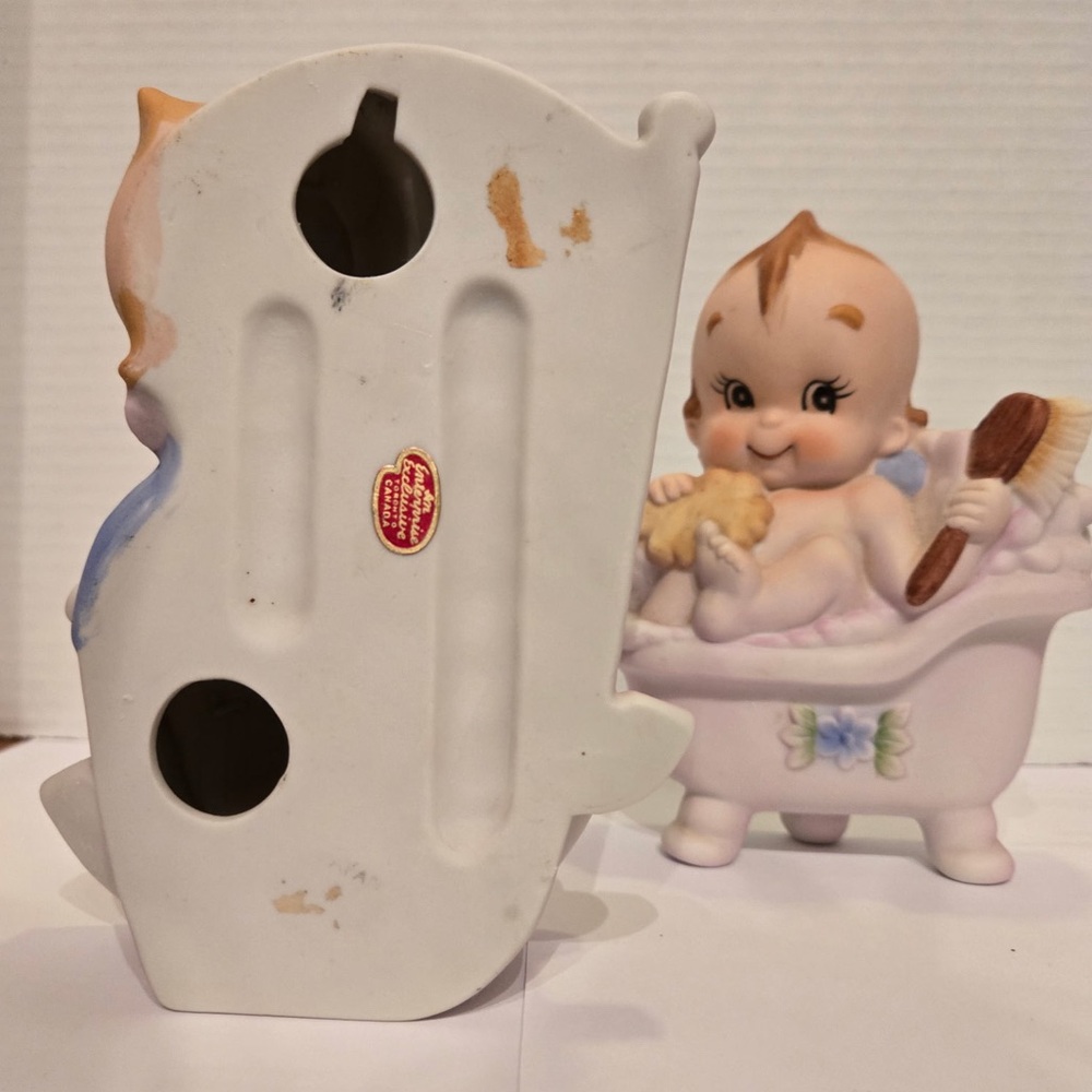 Vintage Lefton Baby Figurines Japan – Nursery Bathtub & Rocking Chair Set - Picture 6 of 6